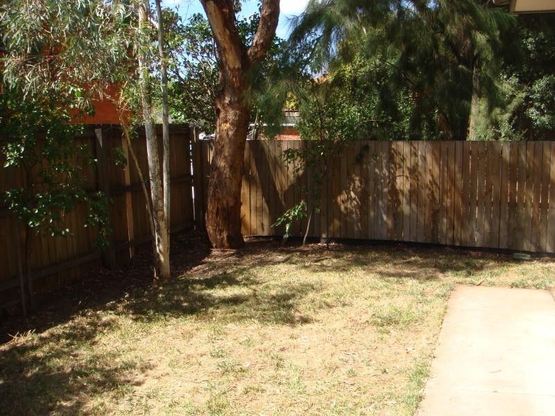 3/18 Mowatt Street, Queanbeyan NSW 2620