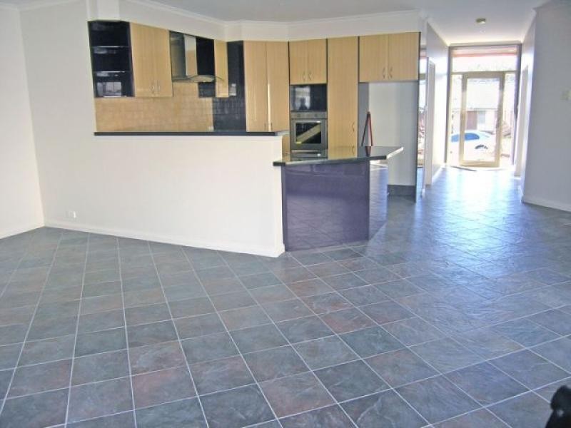 142 B Waterfall Drive, Jerrabomberra NSW 2619