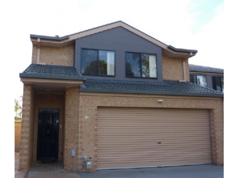 12/32 Doeberl Place, Queanbeyan NSW 2620