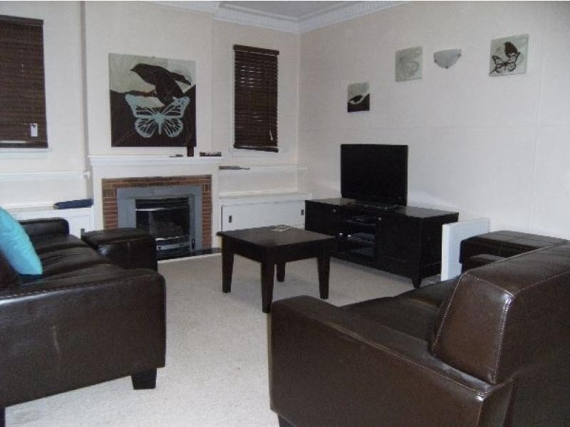 14 O’Hanlon Road, Queanbeyan NSW 2620