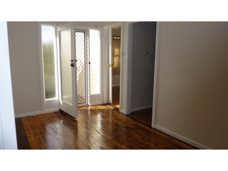 101 Cooma Street, Queanbeyan NSW 2620