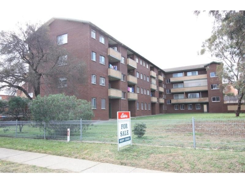 Unit 12/30 Trinculo Place, Queanbeyan NSW 2620