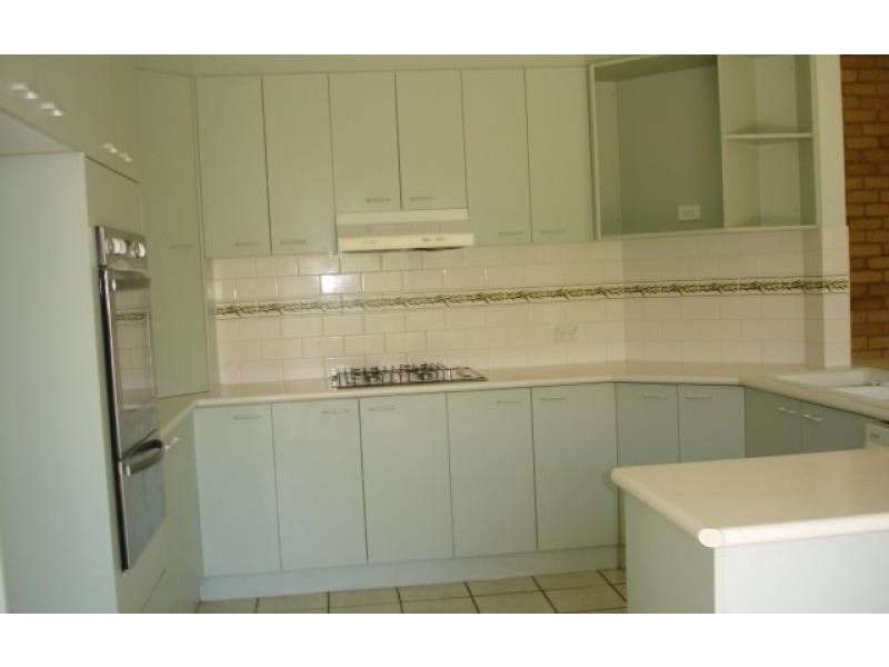 67 Bicentennial Drive, Jerrabomberra NSW 2619