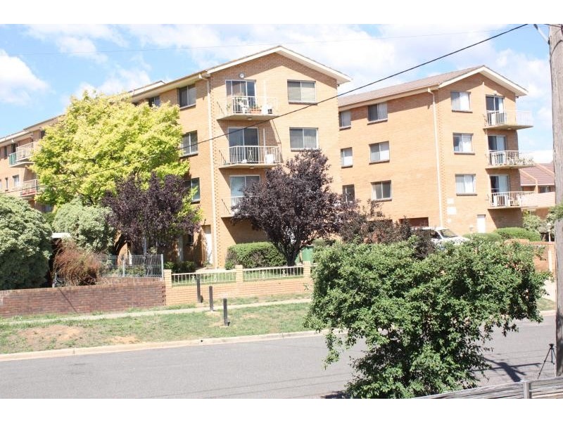 Unit 8/3-5 Davison Street, Queanbeyan NSW 2620