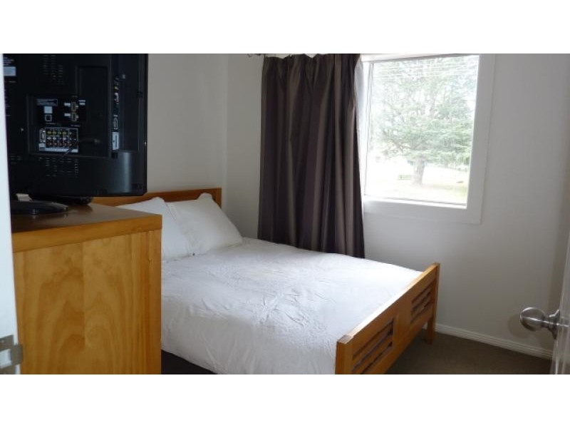 2/17 Campbell Street, Queanbeyan NSW 2620