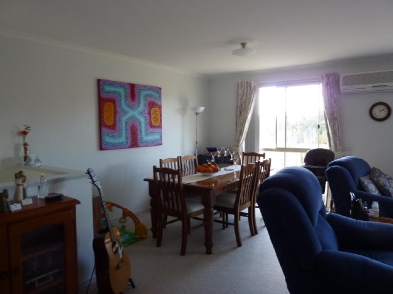 3/8 Kenny Place, Queanbeyan NSW 2620