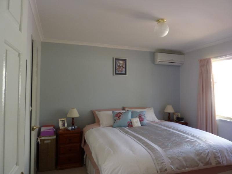 3/8 Kenny Place, Queanbeyan NSW 2620