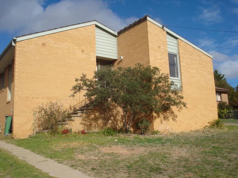 34 Karri Crescent, Queanbeyan NSW 2620