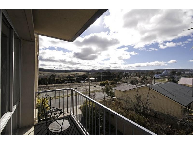 7/86 Derrima Road, Queanbeyan NSW 2620