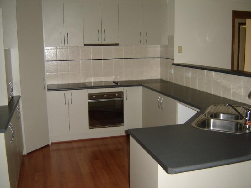 19 Stonehaven Circuit, Queanbeyan NSW 2620