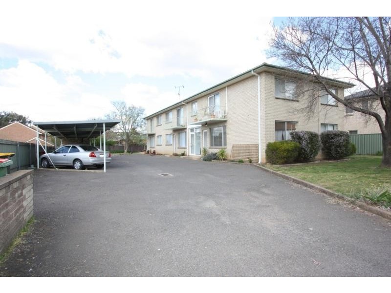 3/18 Broughton Place, Queanbeyan NSW 2620