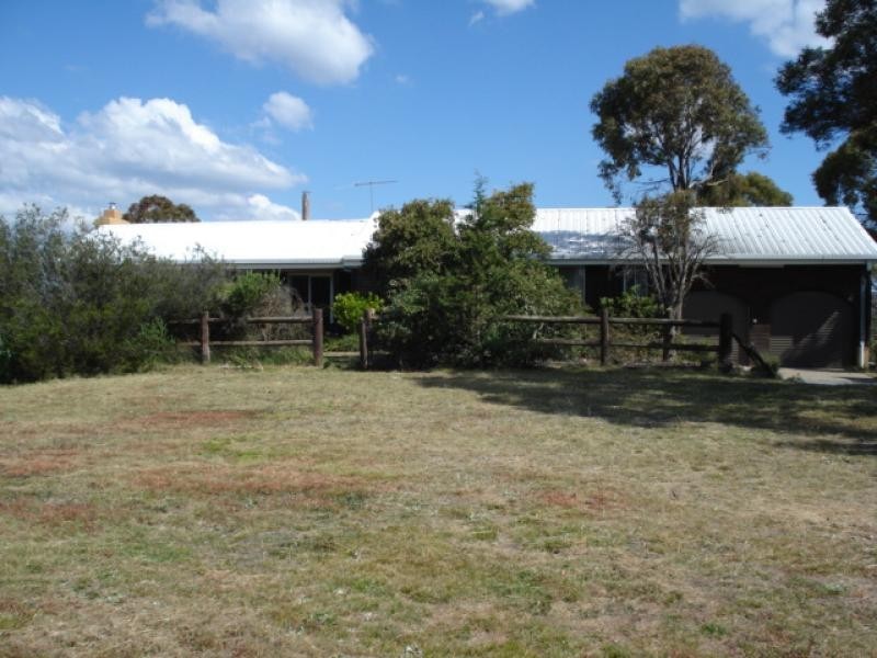 218 Little Burra Road, Burra NSW 2620