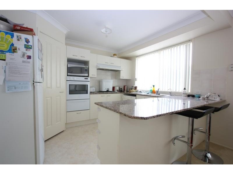 10 Terrara Close, Jerrabomberra NSW 2619