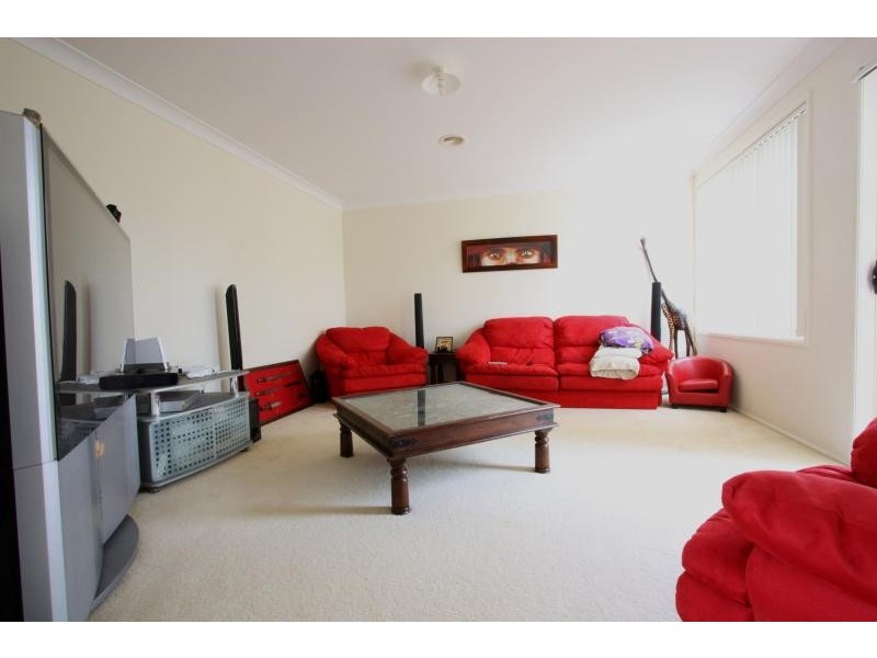 10 Terrara Close, Jerrabomberra NSW 2619