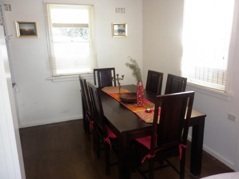 60 Fergus Road, Queanbeyan NSW 2620