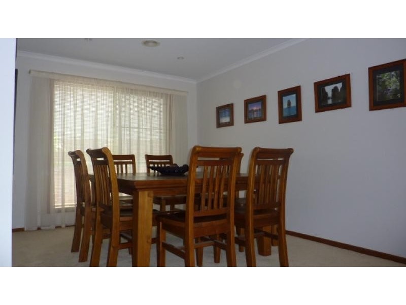 43 Conway Street, Queanbeyan NSW 2620