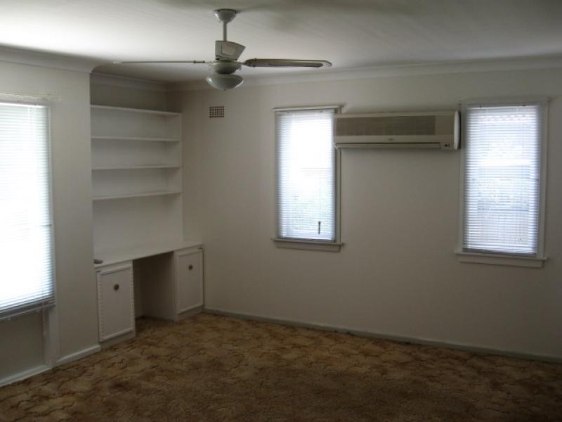 56 KINGSTOWN ROAD, Woodberry NSW 2322