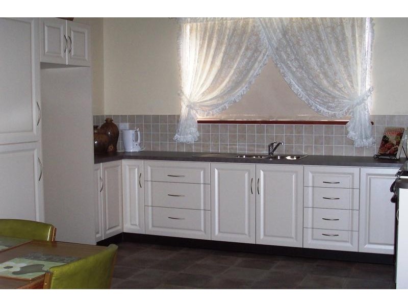 76 Carew Street, Katanning WA 6317