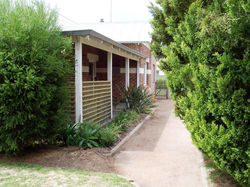 76 Carew Street, Katanning WA 6317