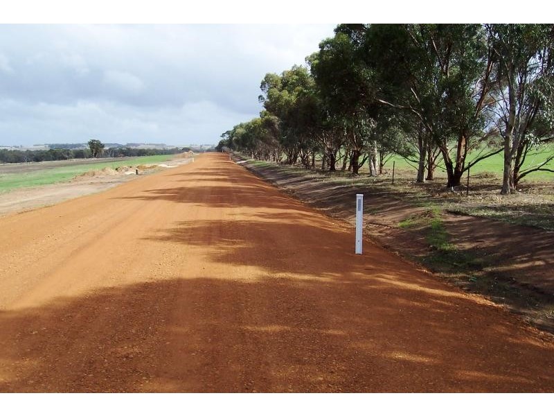 Lot 809/ Trimmer Road, Katanning WA 6317