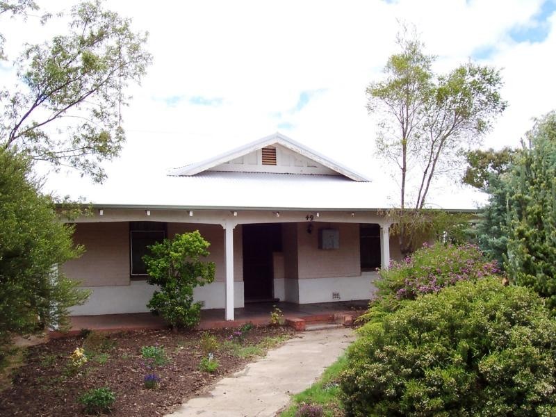 49 Daping Street, Katanning WA 6317