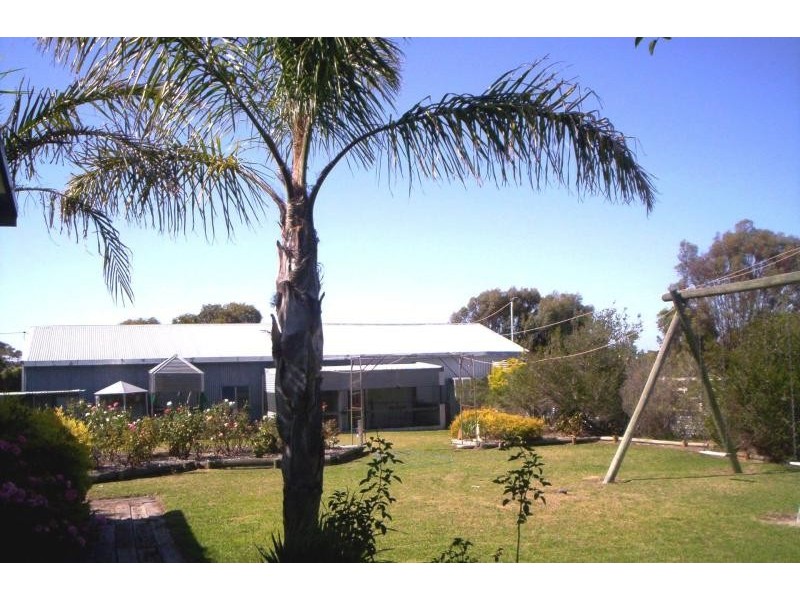 43 Forrest Hill Road, Katanning WA 6317