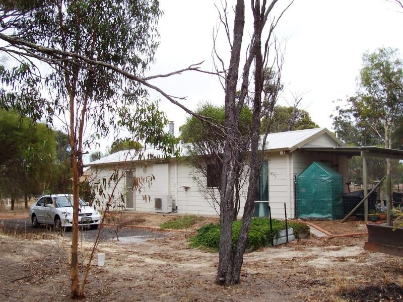 9 Whithnell Road, Woodanilling WA 6316