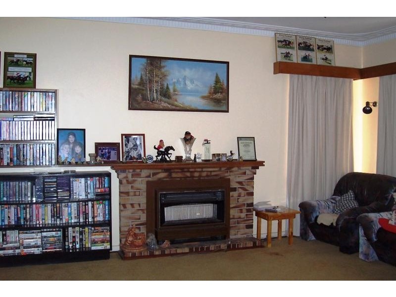 6 Schultz Road, Katanning WA 6317