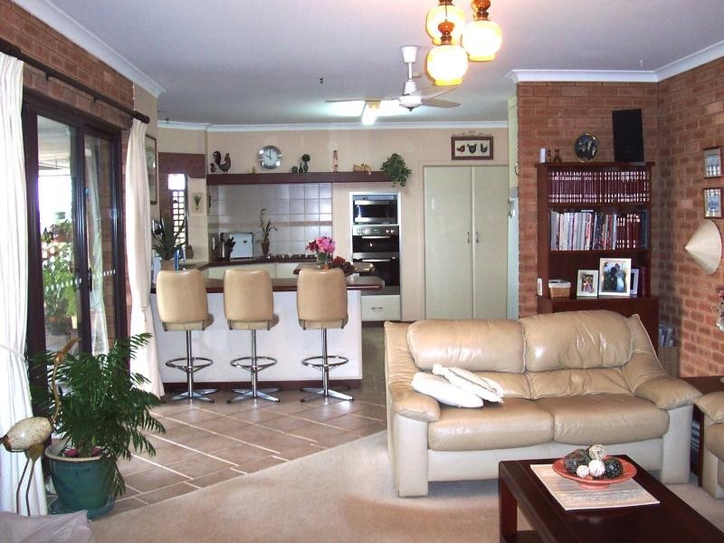 4 Sutherland Court, Katanning WA 6317