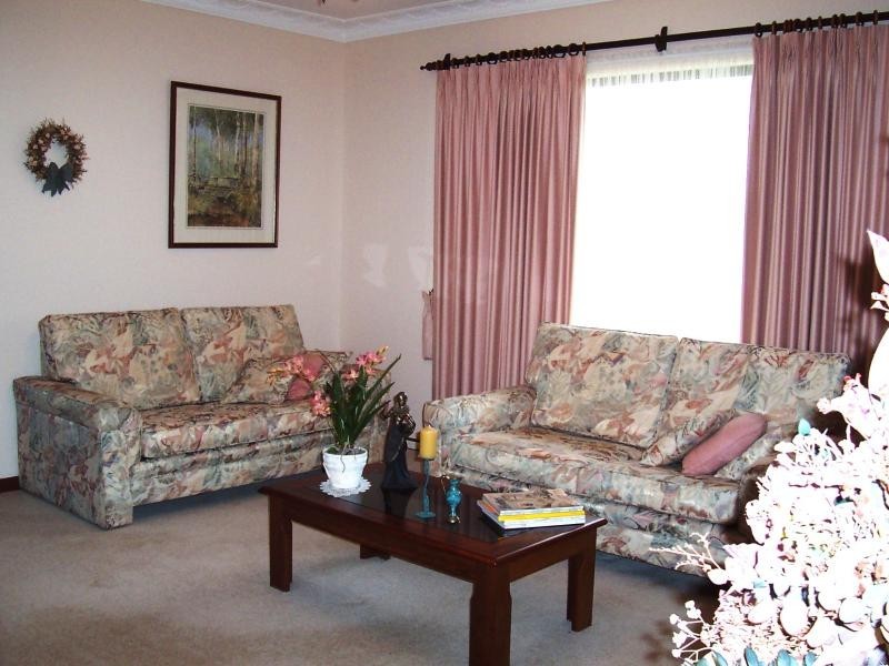 4 Sutherland Court, Katanning WA 6317