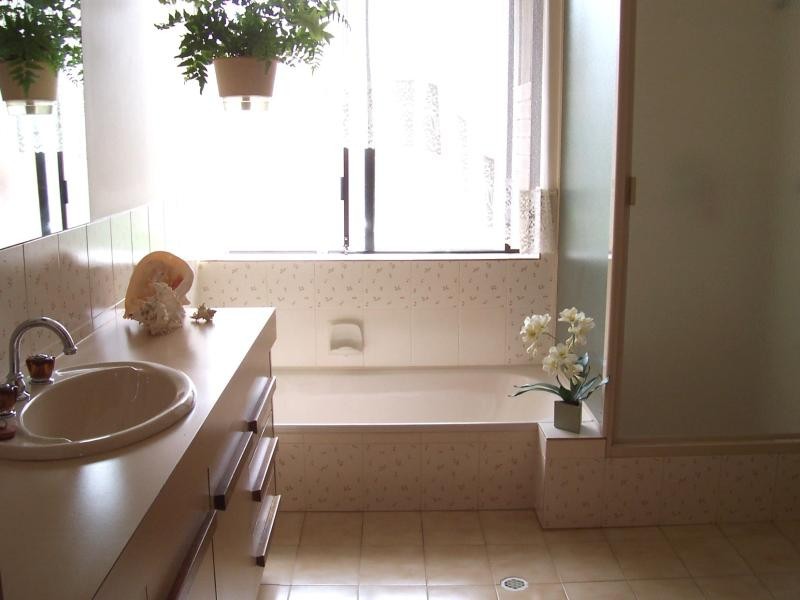 4 Sutherland Court, Katanning WA 6317