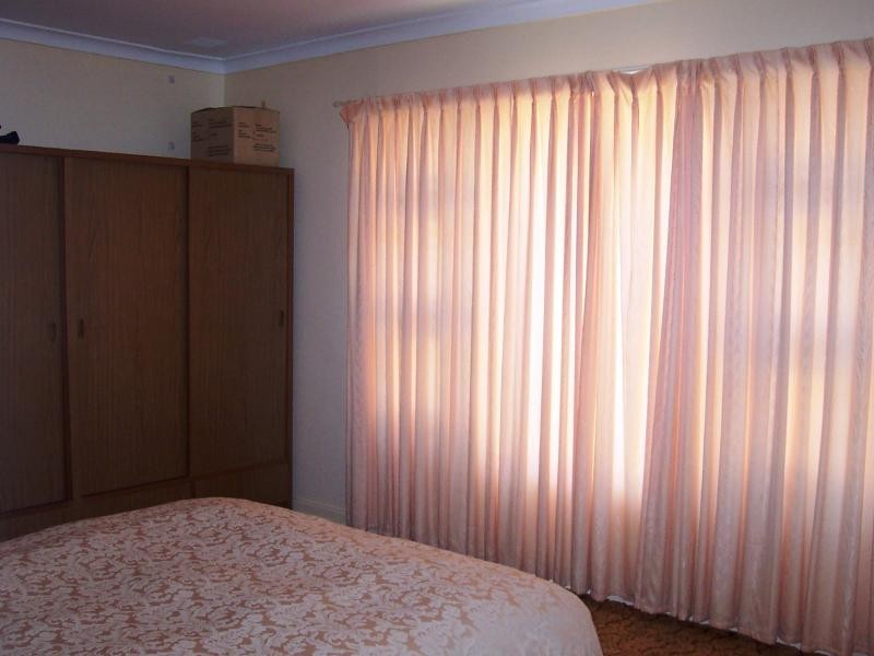 6 Carinya Gardens, Katanning WA 6317