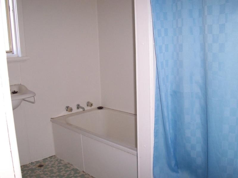 73 Carew, Katanning WA 6317