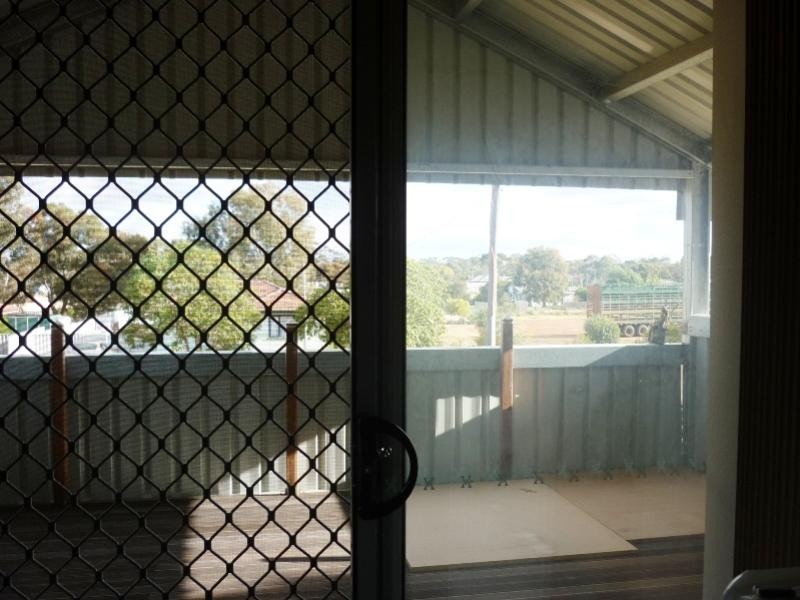 63 Rogers Avenue, Katanning WA 6317