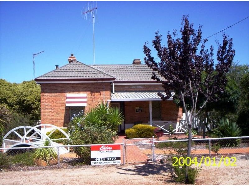 16 Britannia Street, Katanning WA 6317