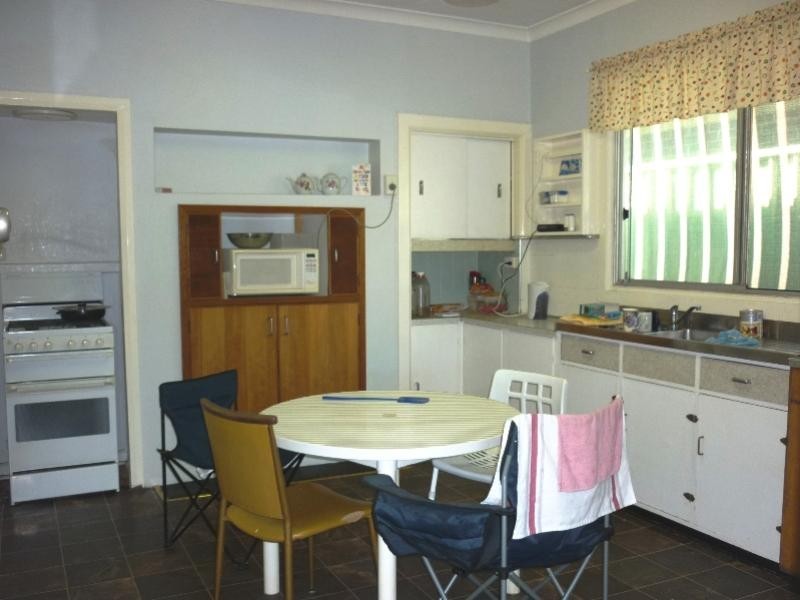 28 Chipper Street, Katanning WA 6317