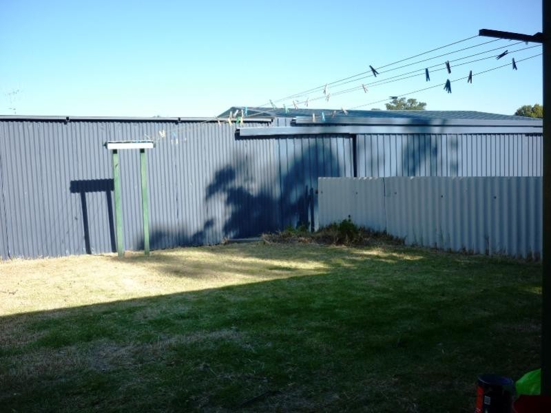 28 Chipper Street, Katanning WA 6317