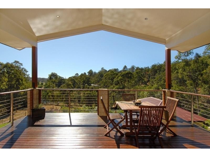 16 BALMORAL ROAD, Samford QLD 4520