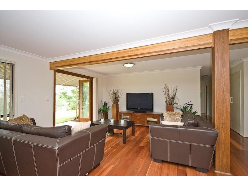 721 Mount Samson Road, Samford QLD 4520