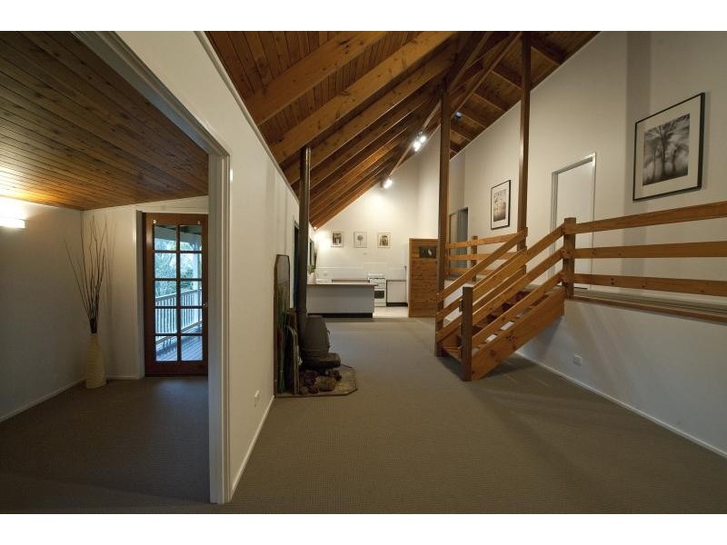 22 Garrawin Court, Clear Mountain QLD 4500