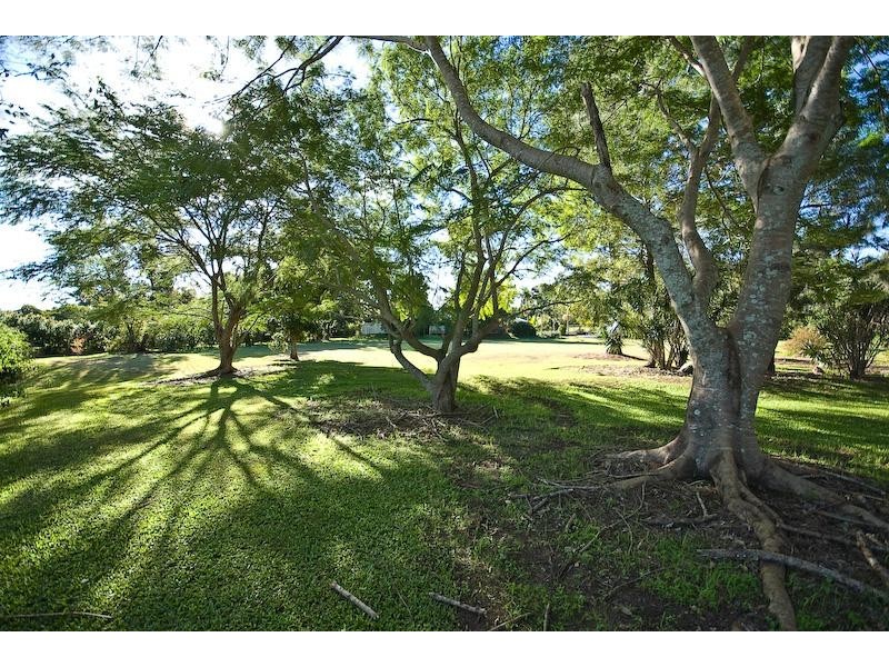 4 Dundialla Way, Samford QLD 4520