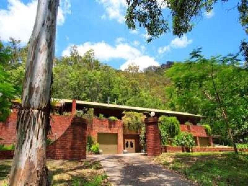 965 Mount Glorious Road, Samford QLD 4520