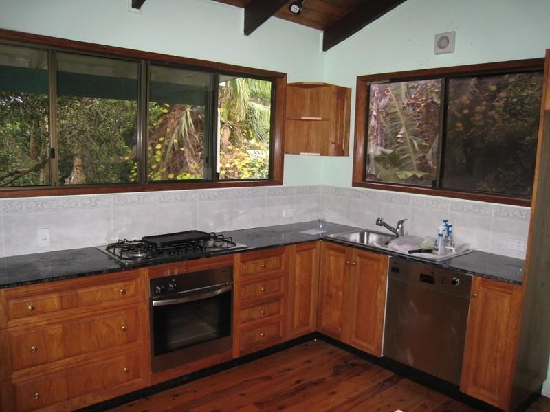 49 Alex Rd,, Mount Glorious QLD 4520