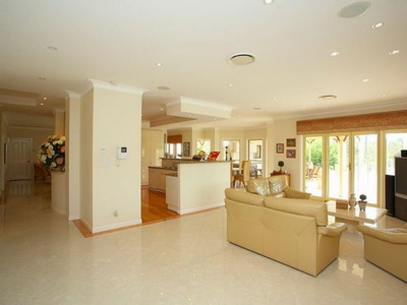 18 Victor Russell Drive, Samford QLD 4520