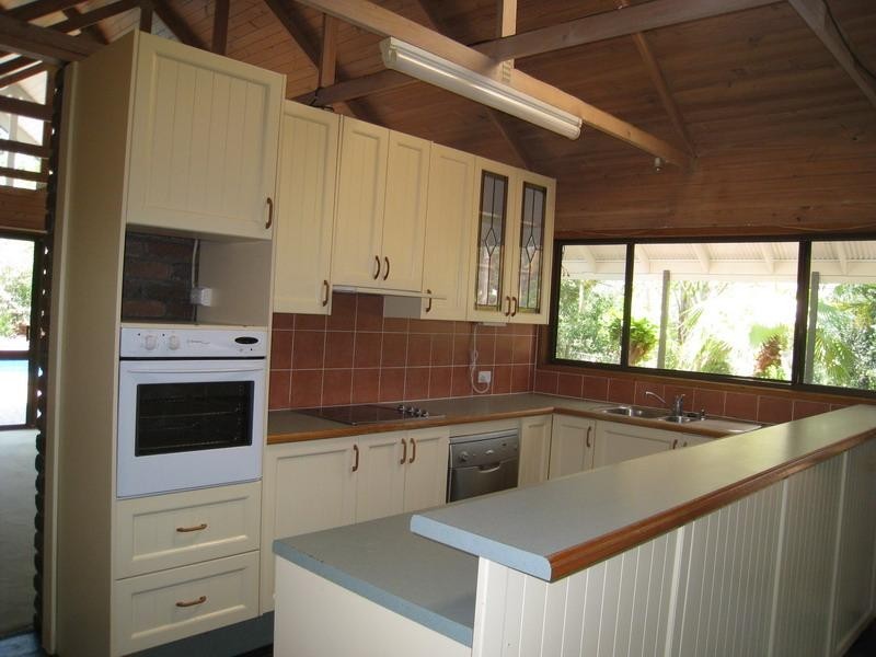 Camp Mountain QLD 4520