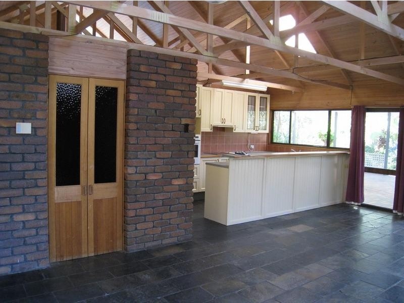 Camp Mountain QLD 4520