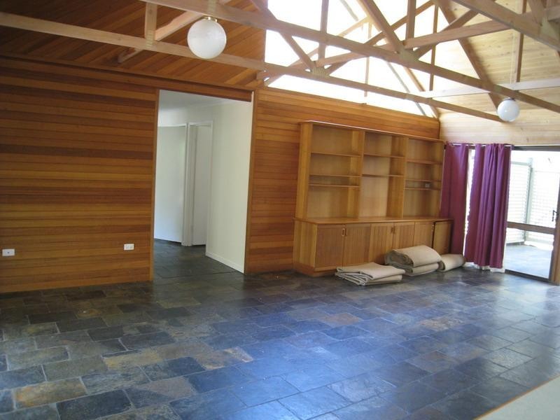 Camp Mountain QLD 4520