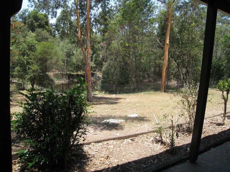 Camp Mountain QLD 4520