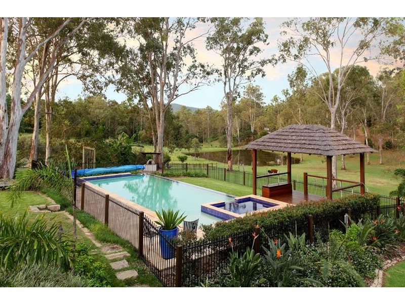 23 Kareela Drive, Samford QLD 4520