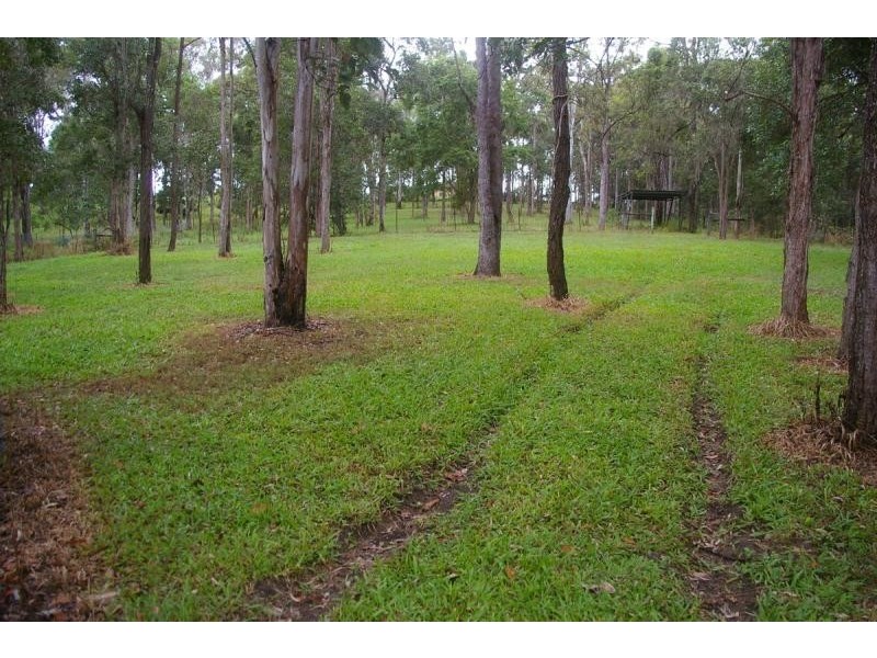 377 Mount Glorious Road, Samford QLD 4520